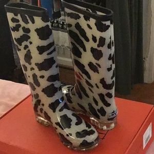 Rain boots. BRAND NEW